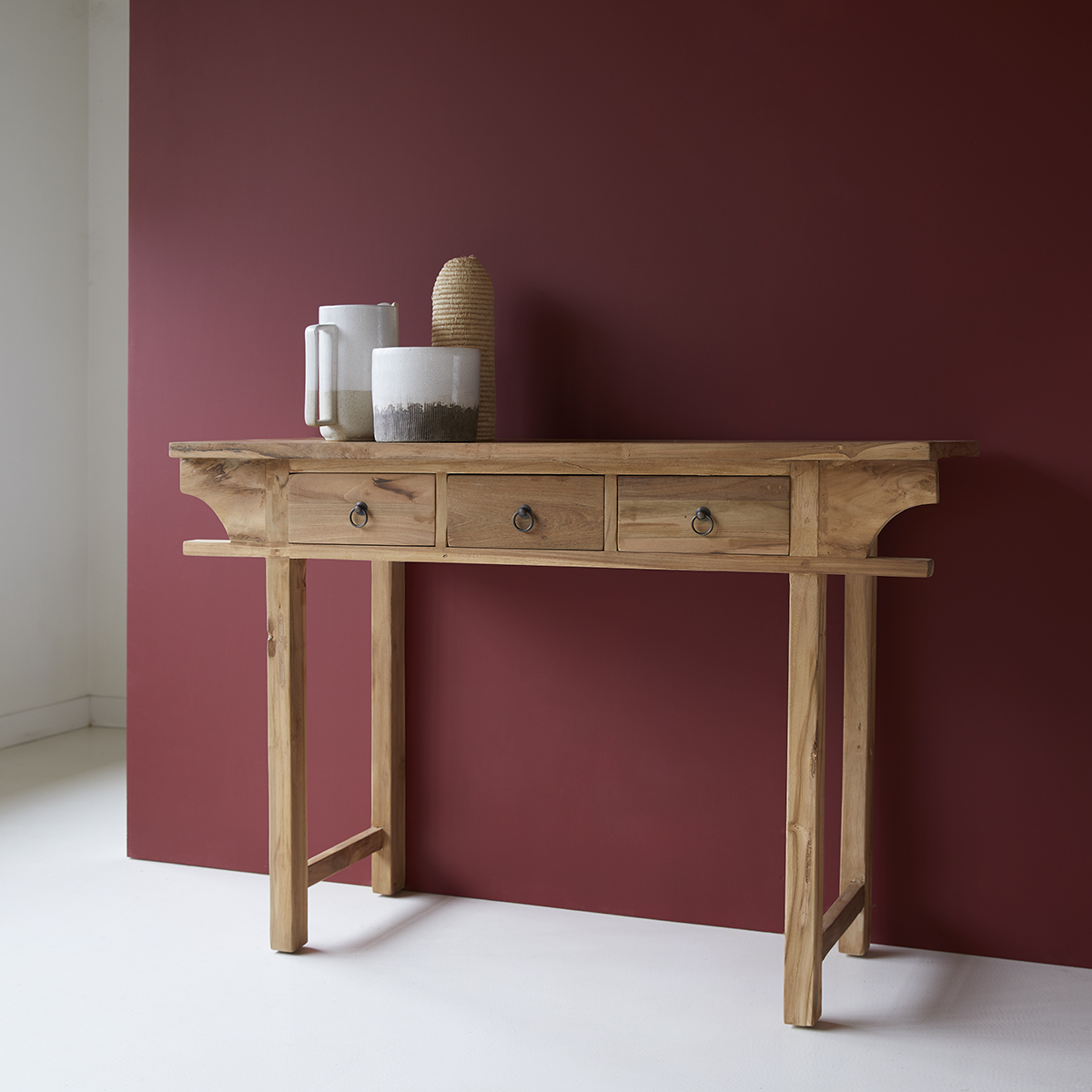 115 Junie side table in recycled solid teak 115 Junie side table in recycled solid teak