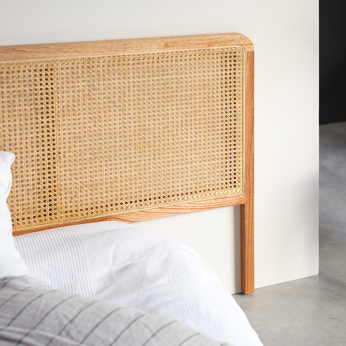 Adele rattan Headboard 160 cm Adele rattan Headboard 160 cm