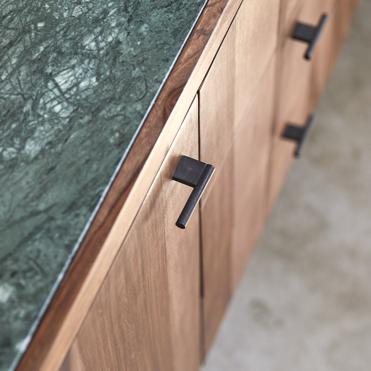 Anrichte aus massives Palisanderholz und Marmor 175 Jade Anrichte aus massives Palisanderholz und Marmor 175 Jade
