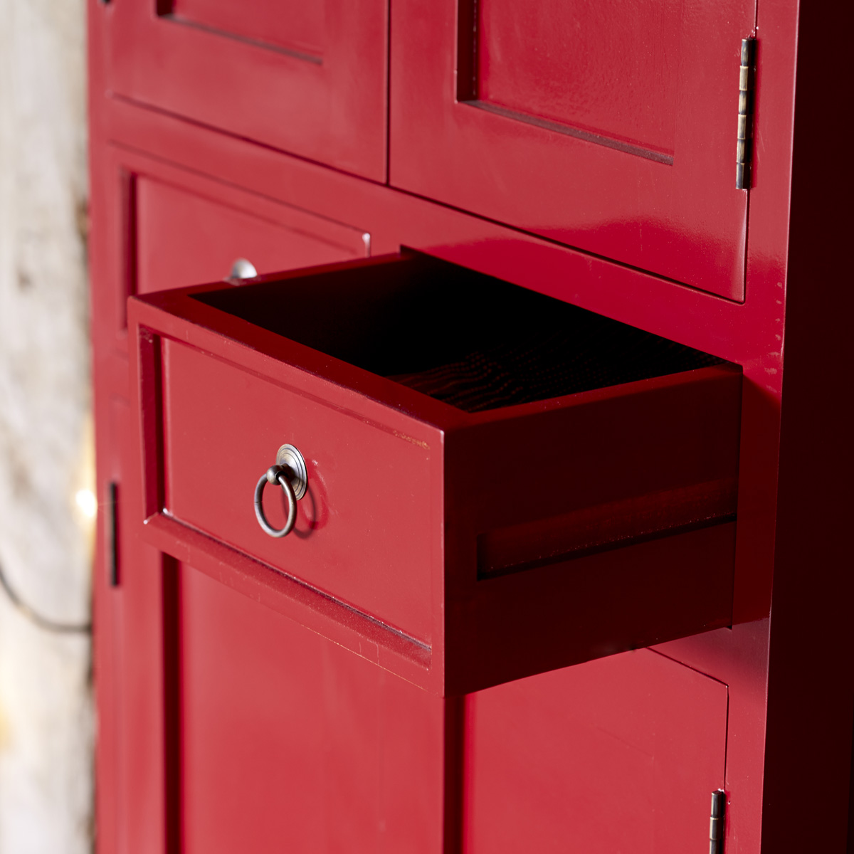 Armoire en acajou rouge 150 Yuki Armoire en acajou rouge 150 Yuki
