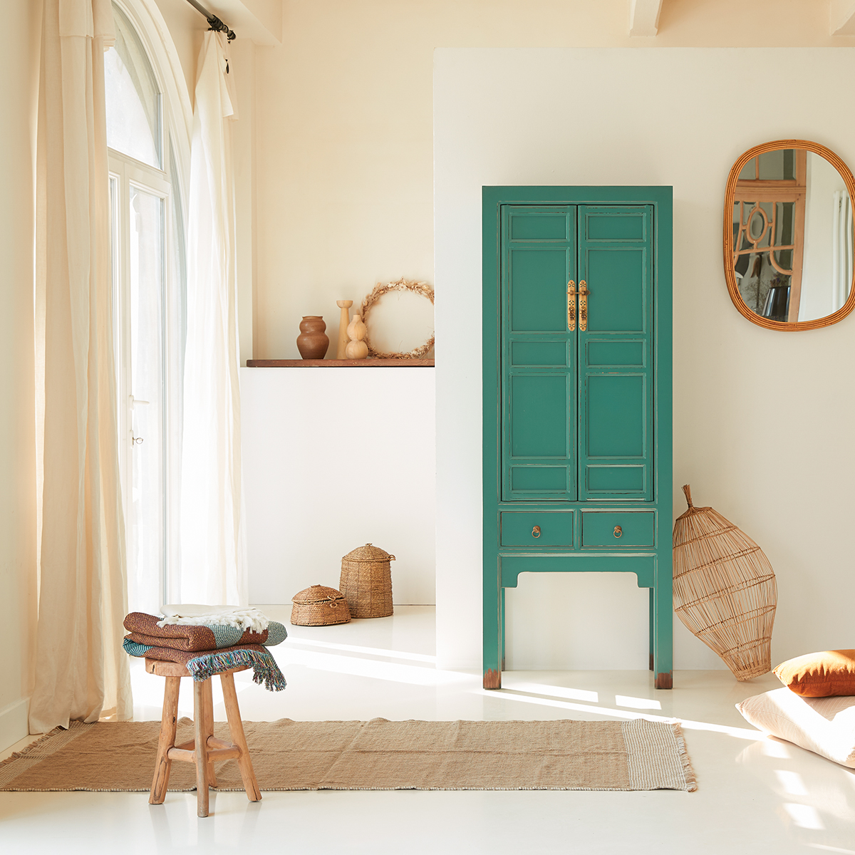 Armoire en pin 190 Suï Armoire en pin 190 Suï