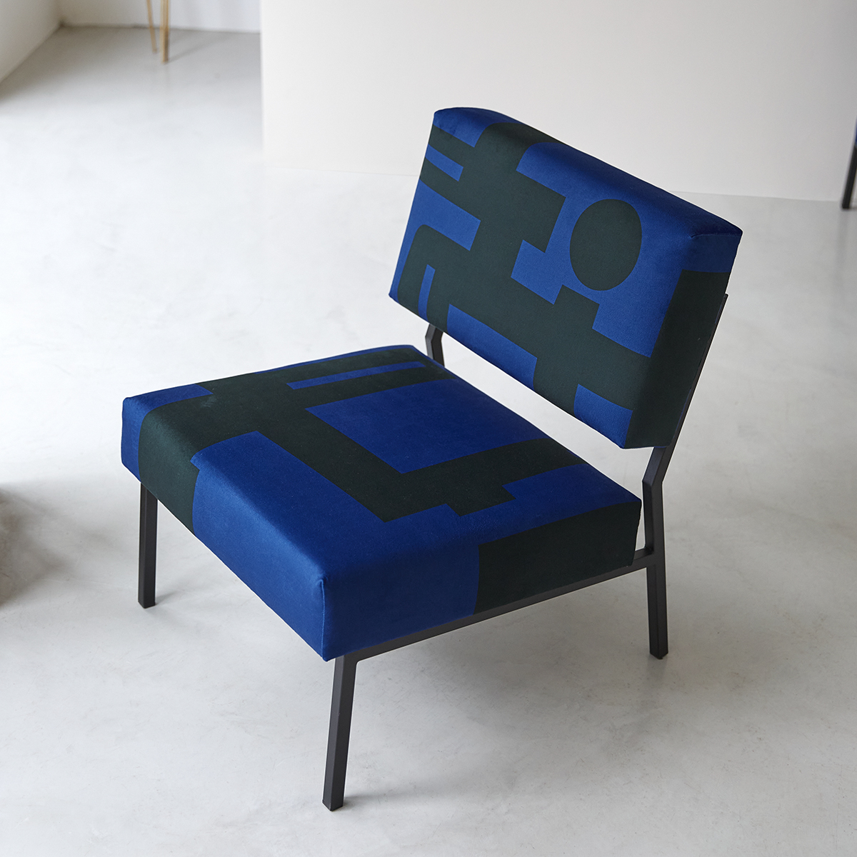 Barbican blue easy chair Barbican blue easy chair