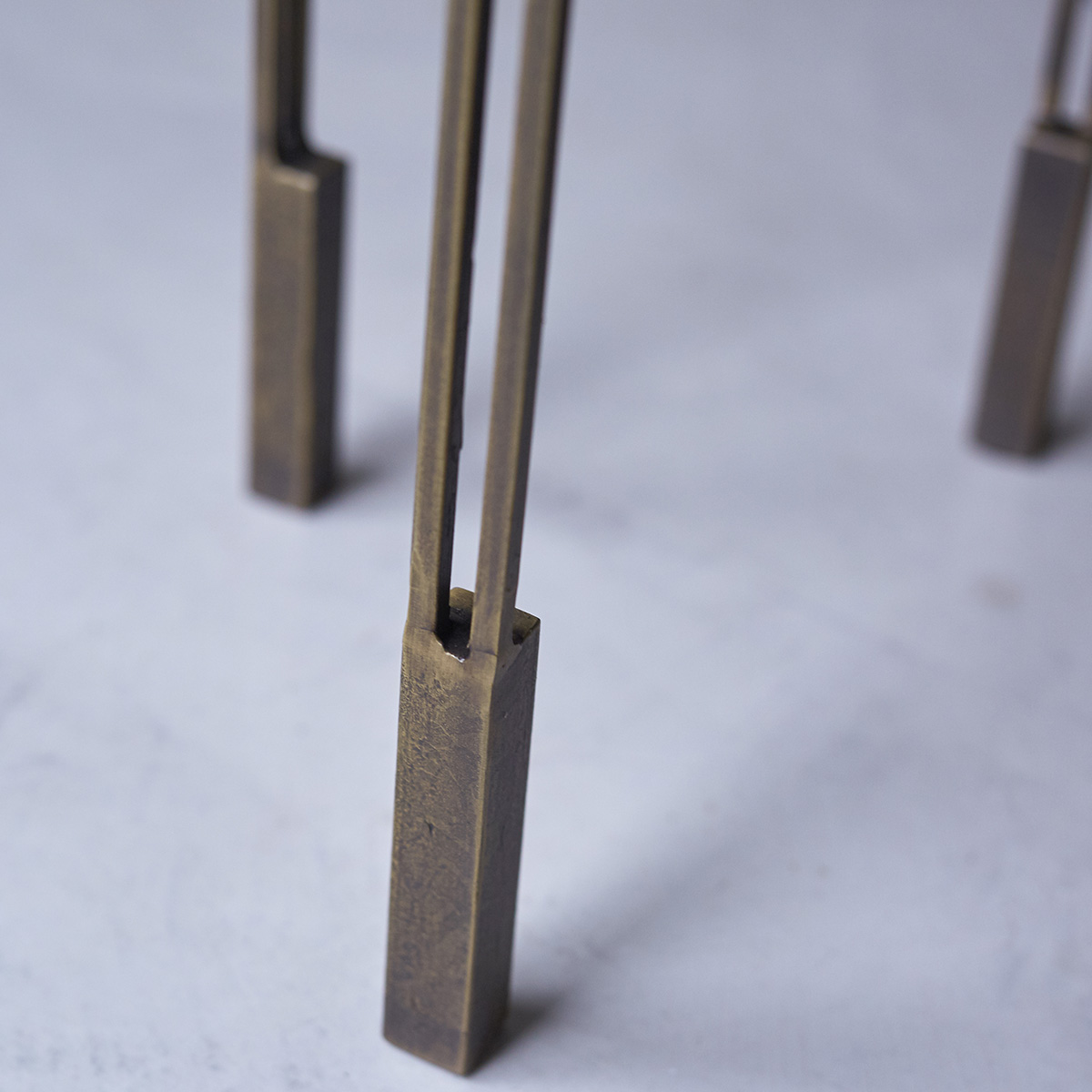 Beistelltisch aus Metall und Marmor 40 Simeon Beistelltisch aus Metall und Marmor 40 Simeon