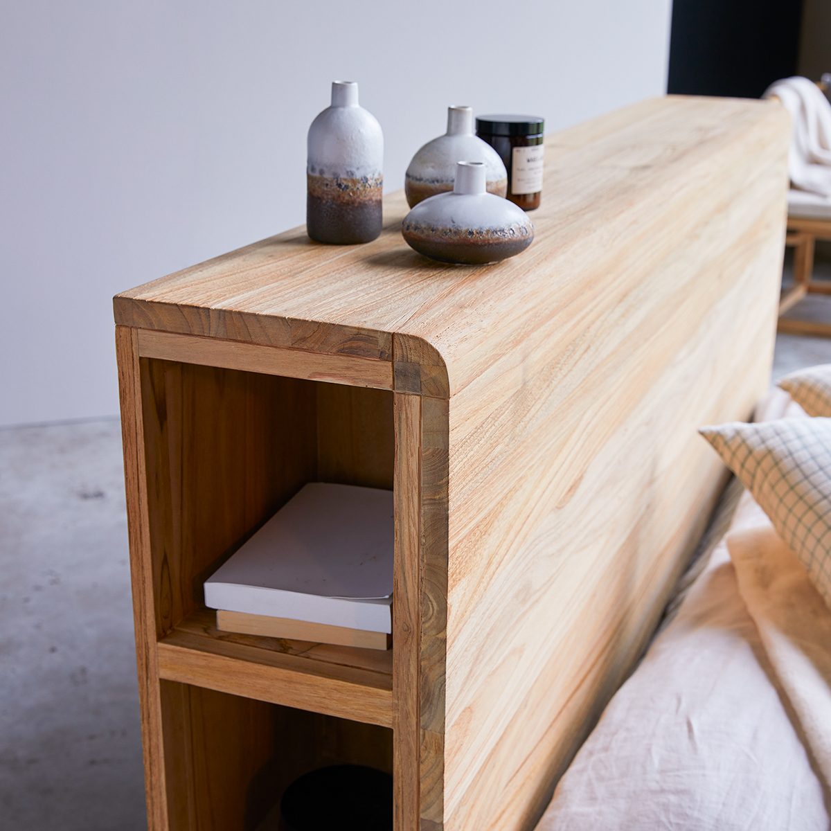 Bertie solid teak Headboard 165 cm Bertie solid teak Headboard 165 cm
