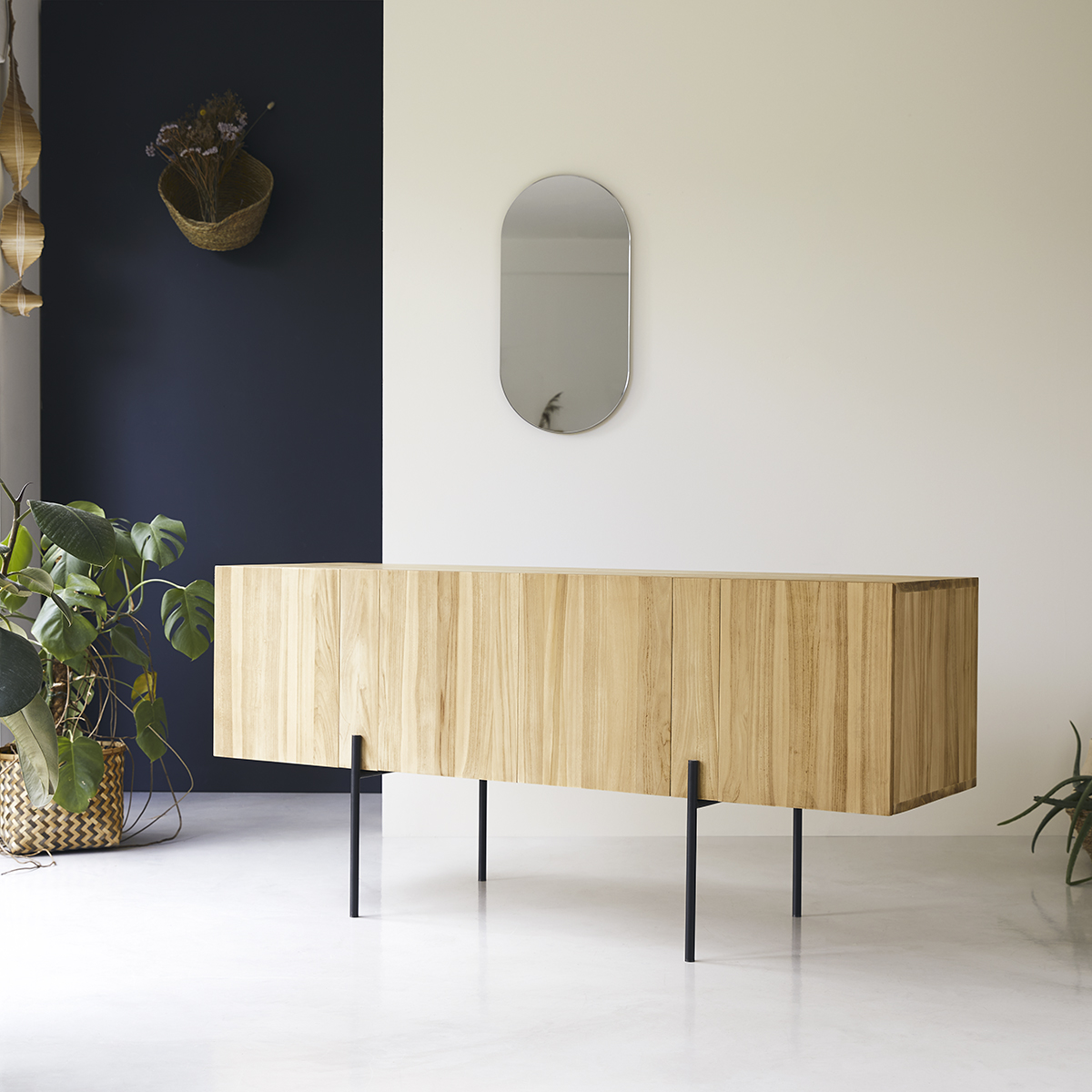 Buffet haut en teck massif 165 Honorine Buffet haut en teck massif 165 Honorine