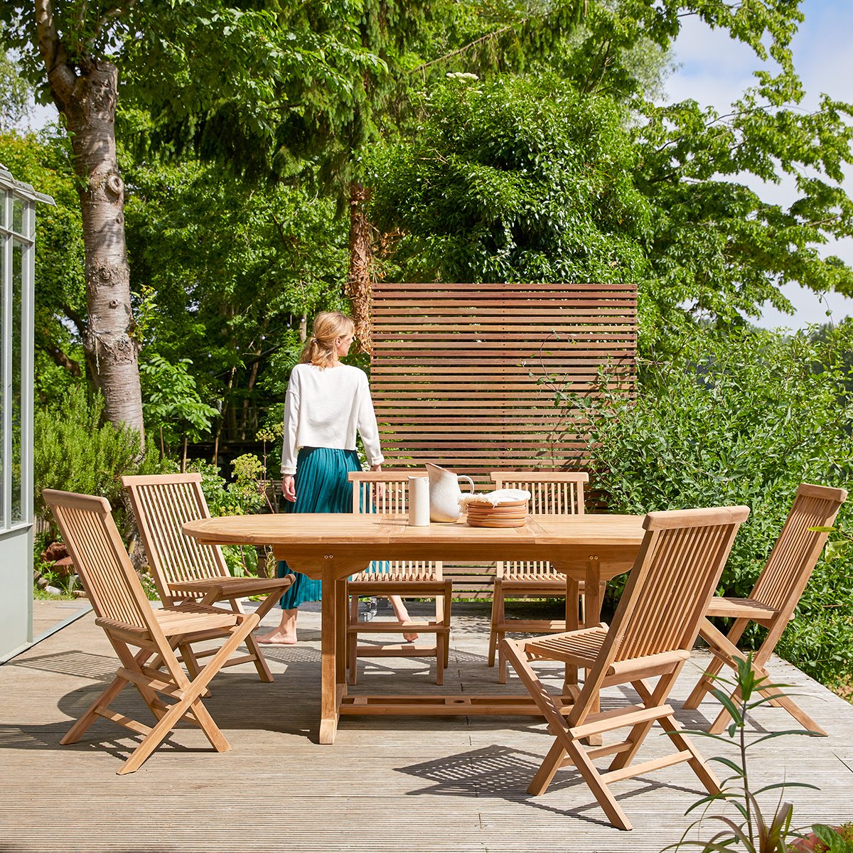 Capri garden lounge of 6 solid teak Chairs and Oval Table Capri garden lounge of 6 solid teak Chairs and Oval Table