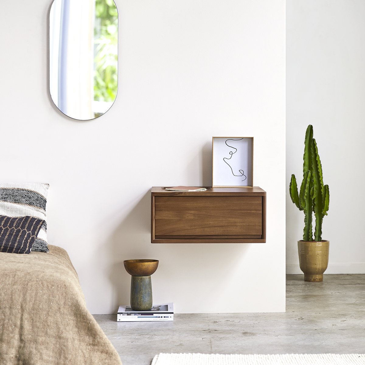 Circa 1-drawer solid teak Bedside table Circa 1-drawer solid teak Bedside table