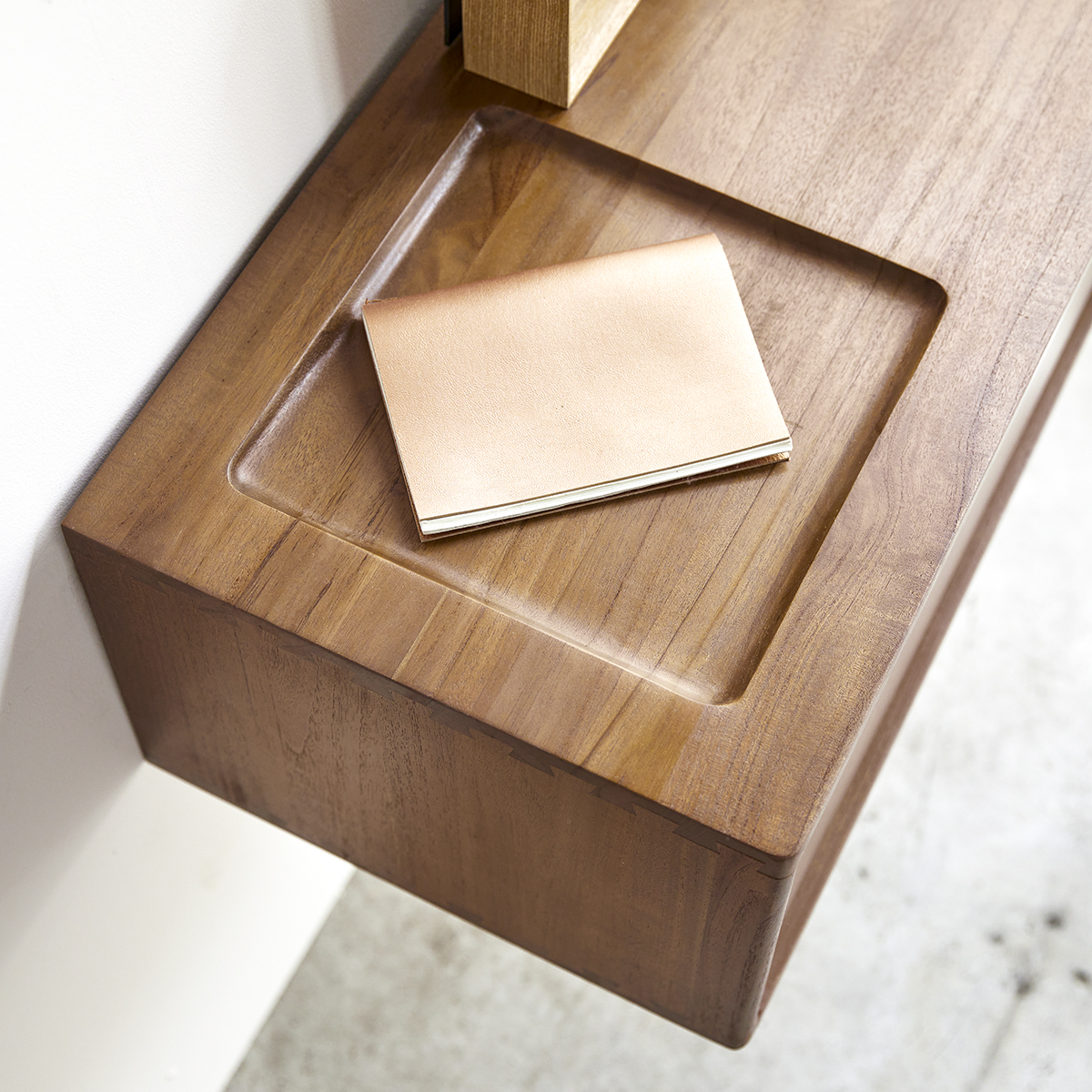 Circa 1-drawer solid teak Bedside table Circa 1-drawer solid teak Bedside table