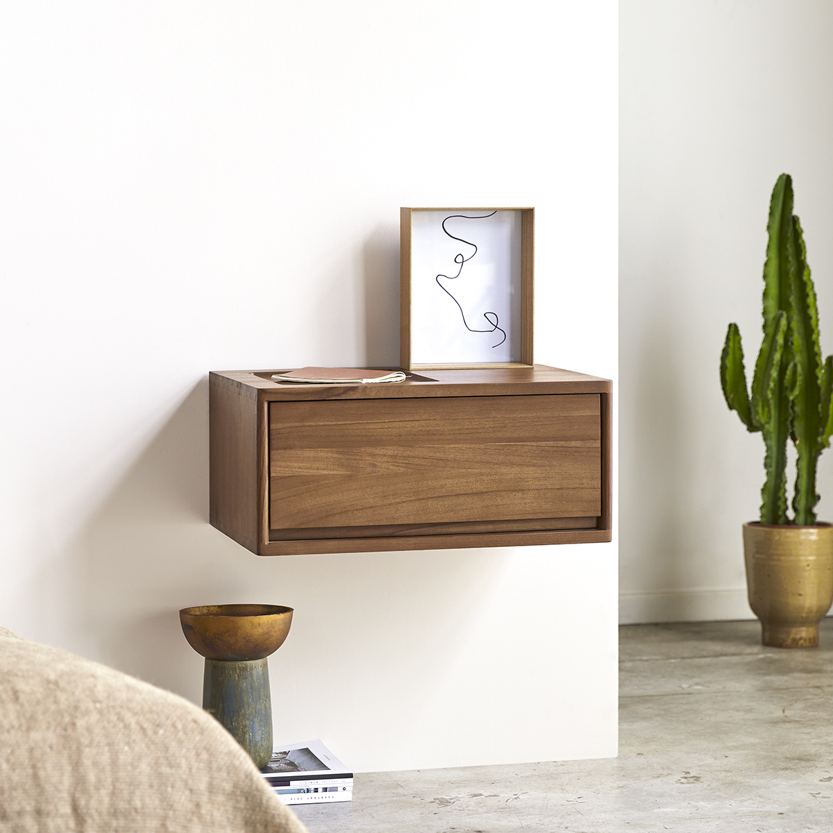 Circa 1-drawer solid teak Bedside table Circa 1-drawer solid teak Bedside table
