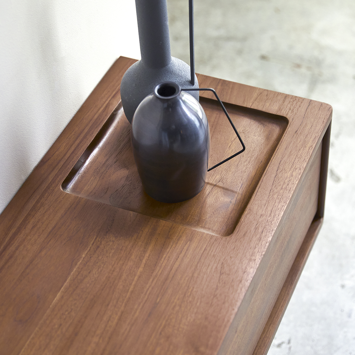 Circa 2-Drawer solid teak TV Stand 110 cm Circa 2-Drawer solid teak TV Stand 110 cm
