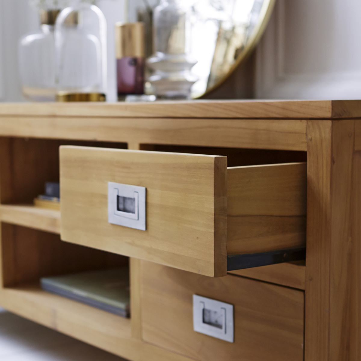 Coffee Tek solid teak TV Stand 130 cm Coffee Tek solid teak TV Stand 130 cm