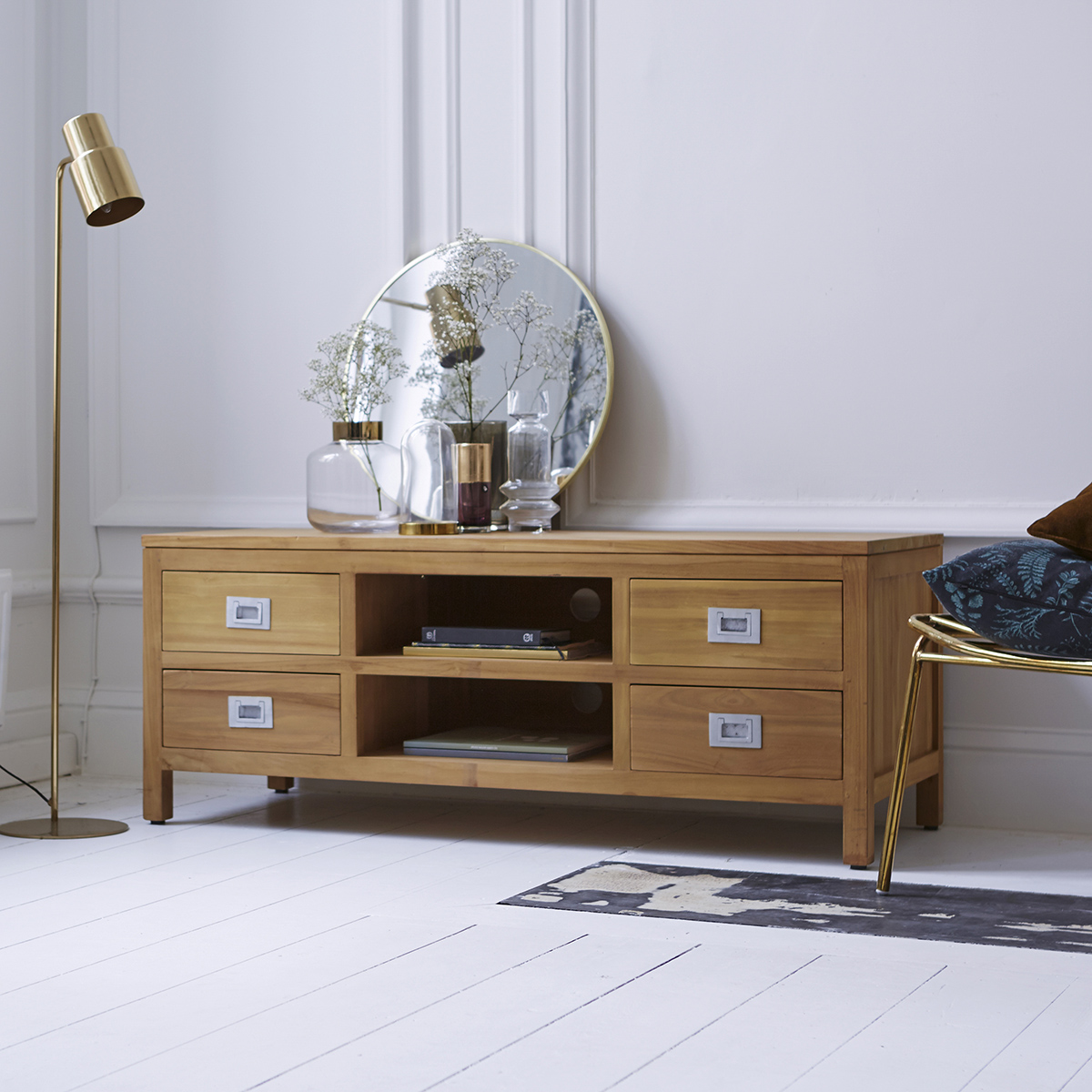 Coffee Tek solid teak TV Stand 130 cm Coffee Tek solid teak TV Stand 130 cm