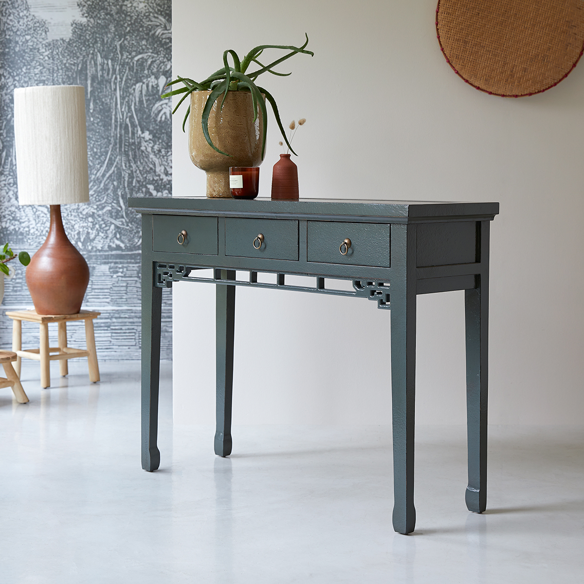 Console en pin 115 Jade Console en pin 115 Jade