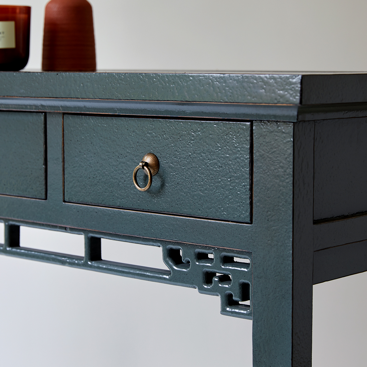 Console en pin 115 Jade Console en pin 115 Jade