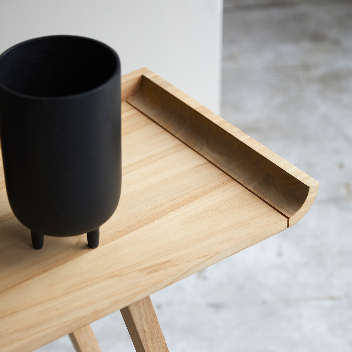 Console haute en teck massif Pampa Console haute en teck massif Pampa