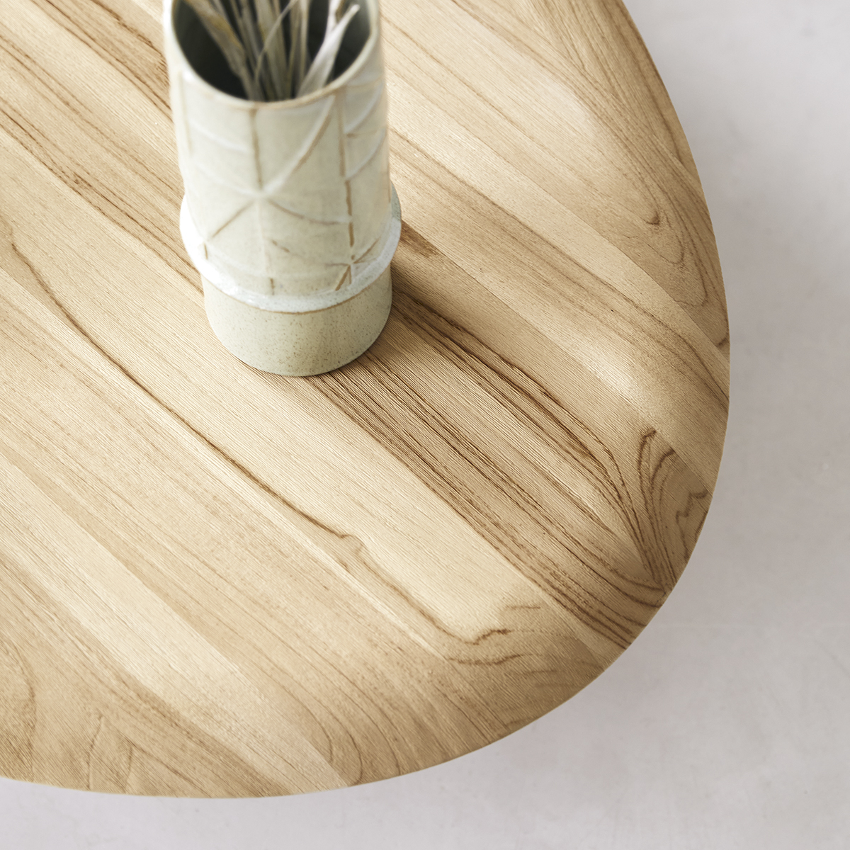 Couchtisch Honorine aus massives Teakholz 160 x 80 Couchtisch Honorine aus massives Teakholz 160 x 80