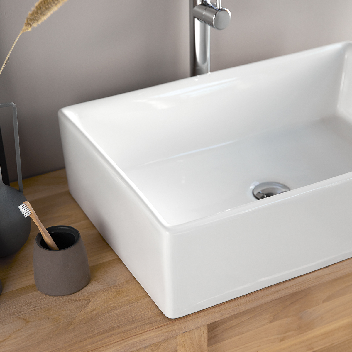 Ema ceramic Washbasin Ema ceramic Washbasin