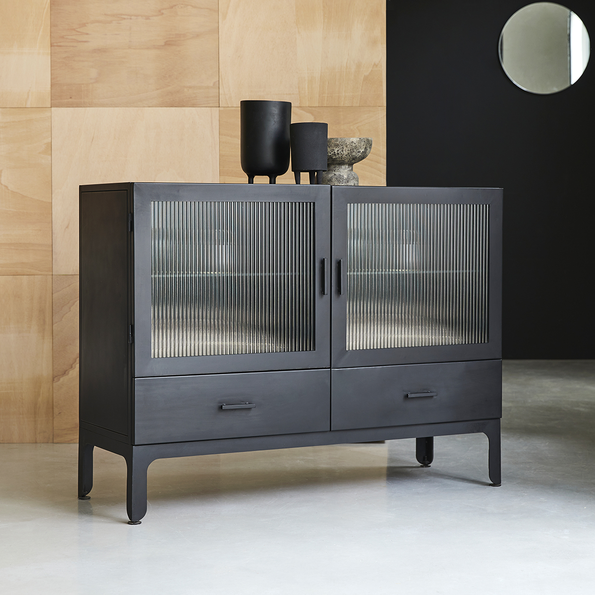 Emil metal low Display cabinet Emil metal low Display cabinet