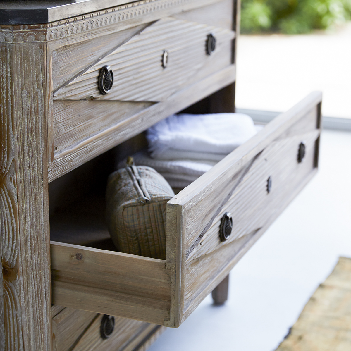 Emily solid pine and Stone Vanity Unit 100 Emily solid pine and Stone Vanity Unit 100