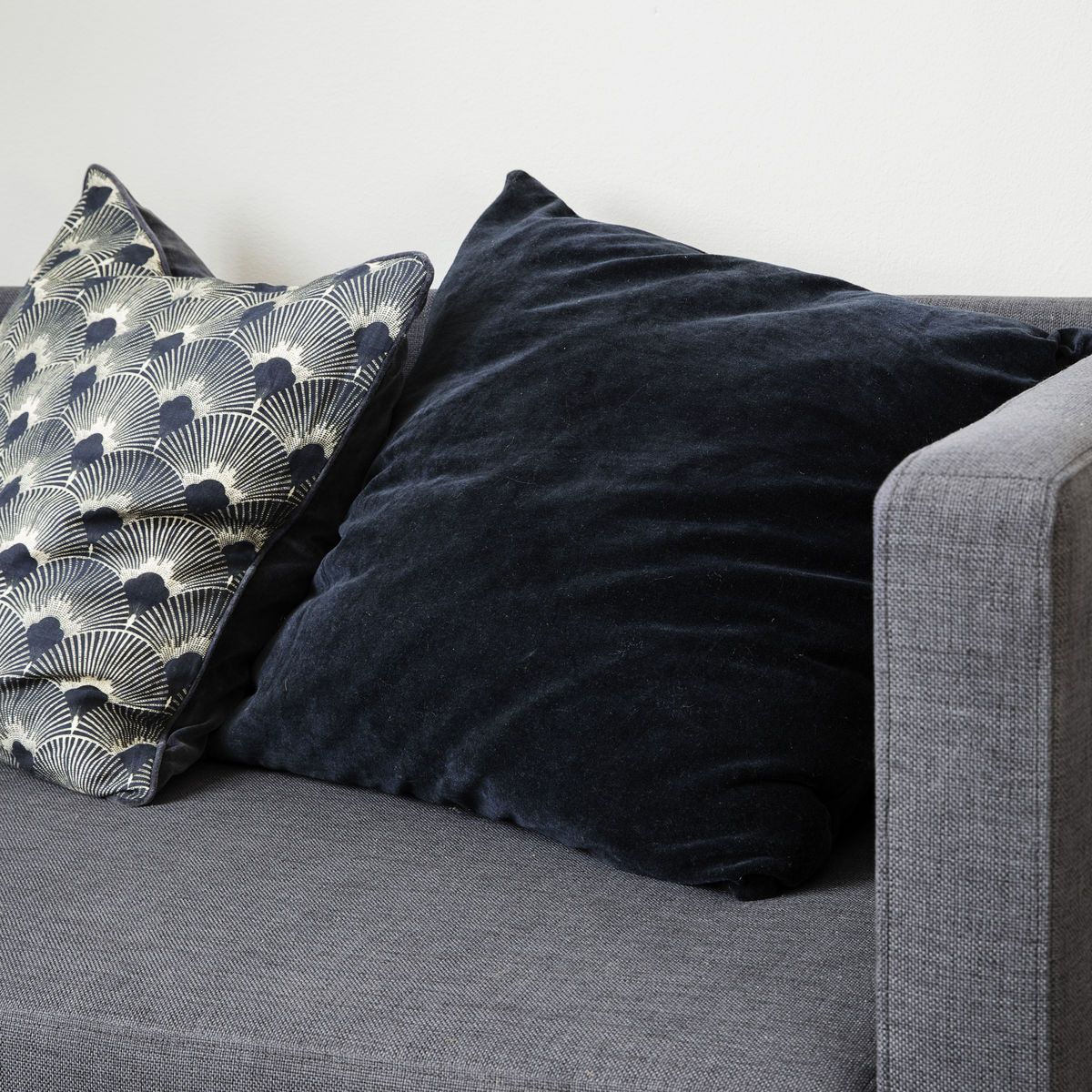 Enok Cushion Cover 60x60 Enok Cushion Cover 60x60