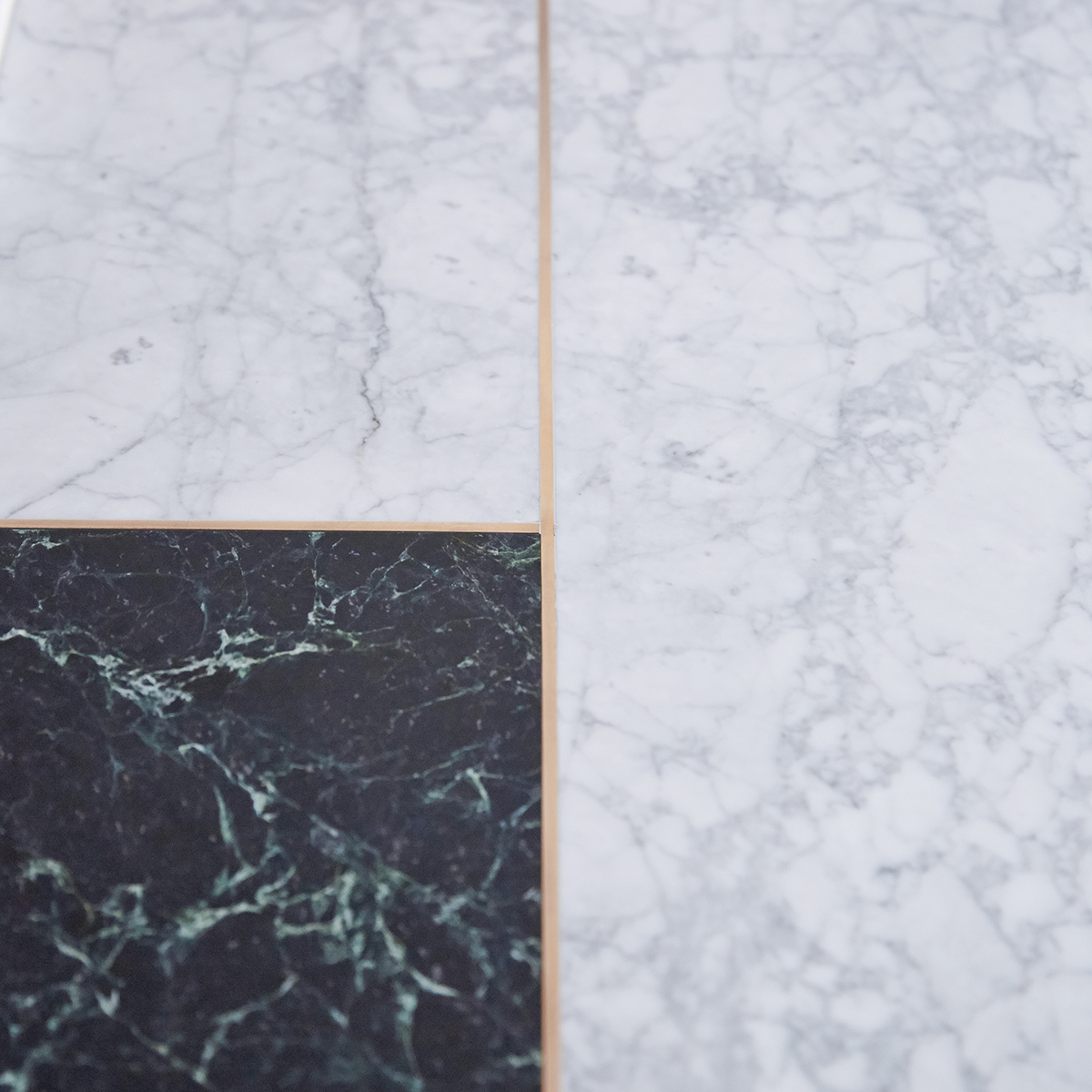 Esstisch Stonepiet massivem Eichenholz und Marmor 201x101 Esstisch Stonepiet massivem Eichenholz und Marmor 201x101