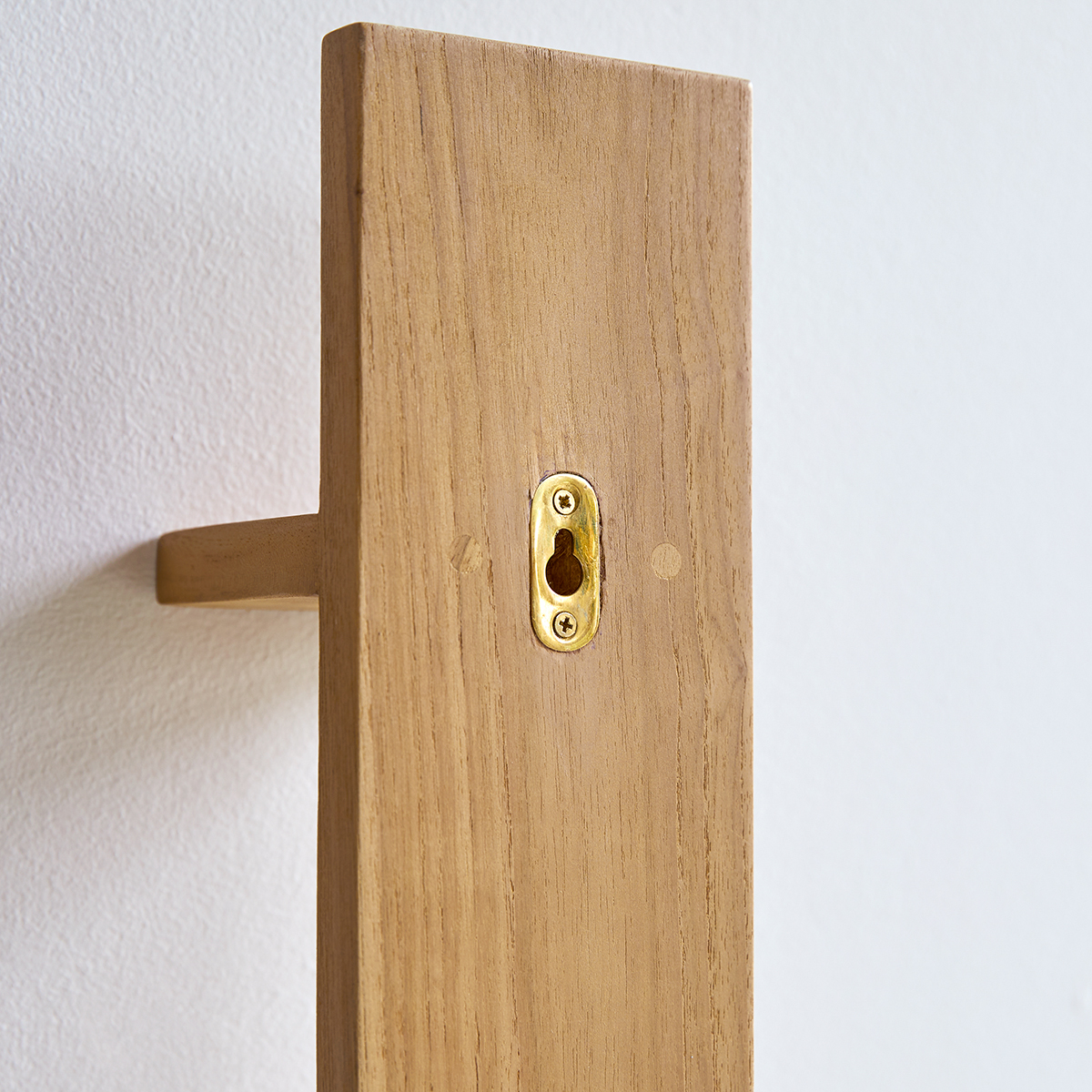 Estantería de pared para el baño fijación vertical en teca maciza Bahya Estantería de pared para el baño fijación vertical en teca maciza Bahya