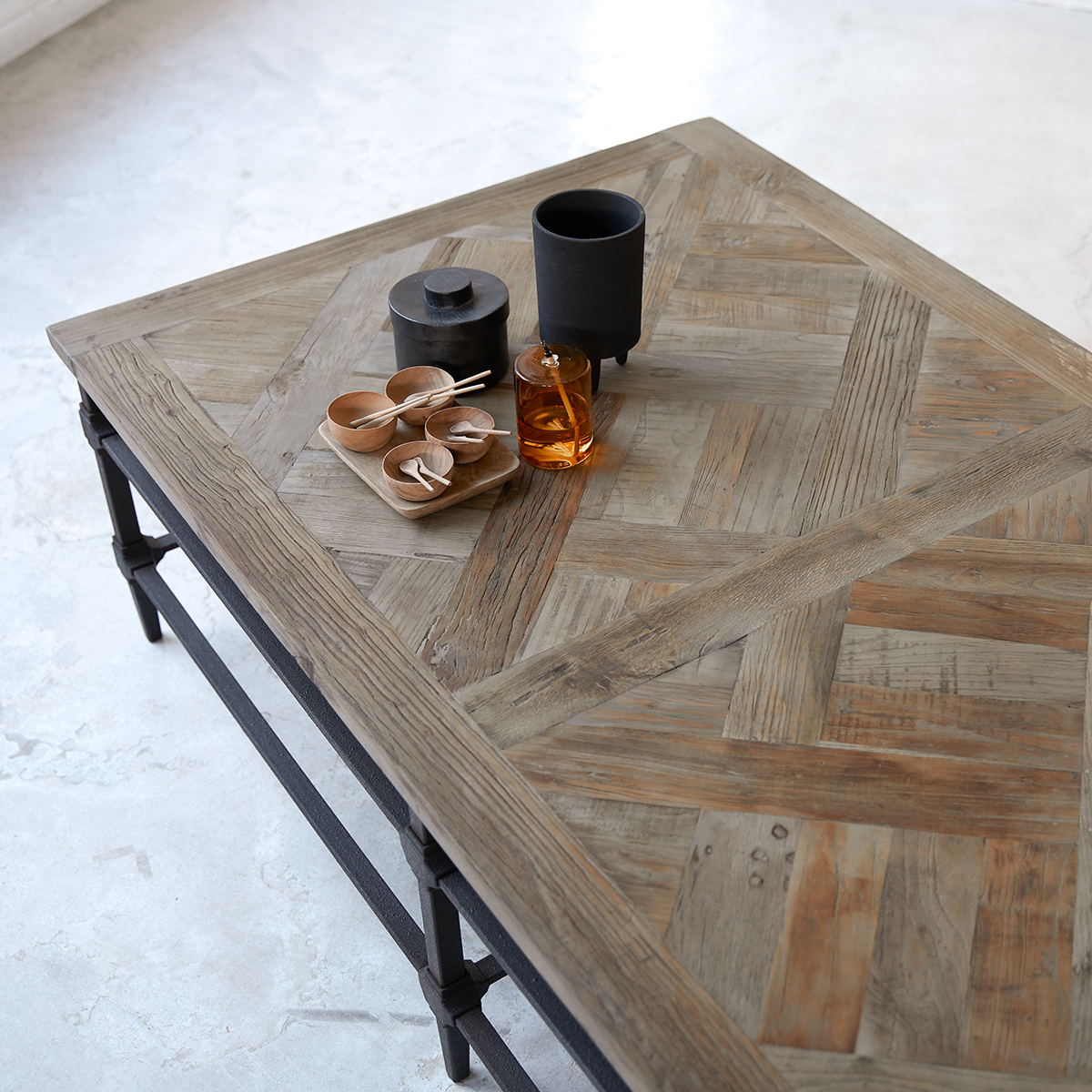 Gatsby solid elm and metal Coffee Table Gatsby solid elm and metal Coffee Table