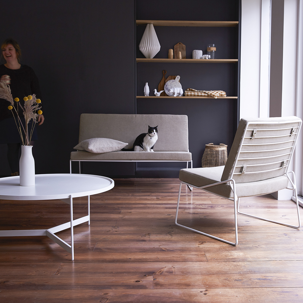 Happy white metal Coffee Table Happy white metal Coffee Table