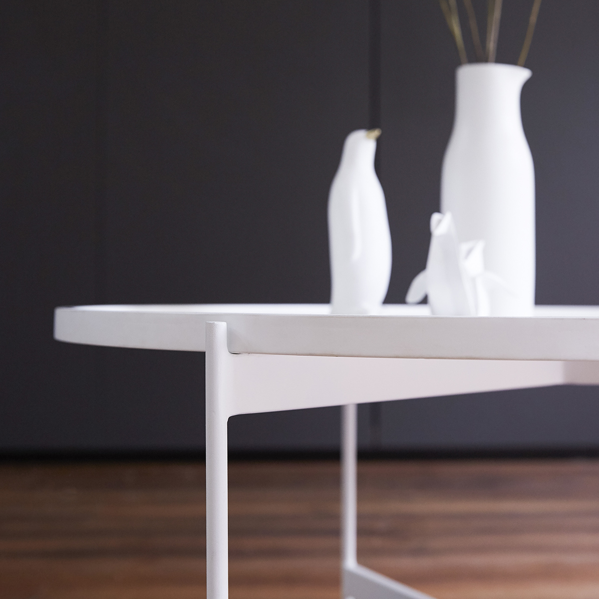 Happy white metal Coffee Table Happy white metal Coffee Table