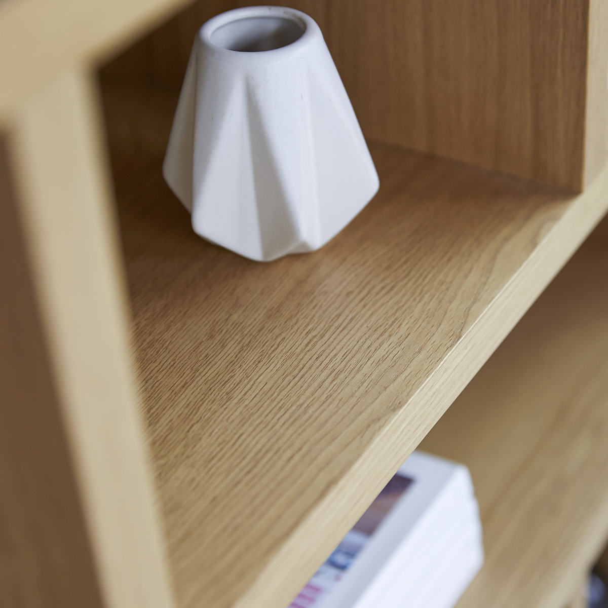 Highboard Eyota aus Eiche und Marmor 131 Highboard Eyota aus Eiche und Marmor 131