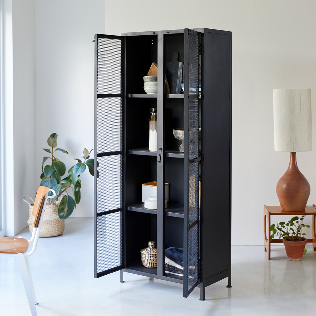 Industriel metal mesh Kitchen cabinet Industriel metal mesh Kitchen cabinet