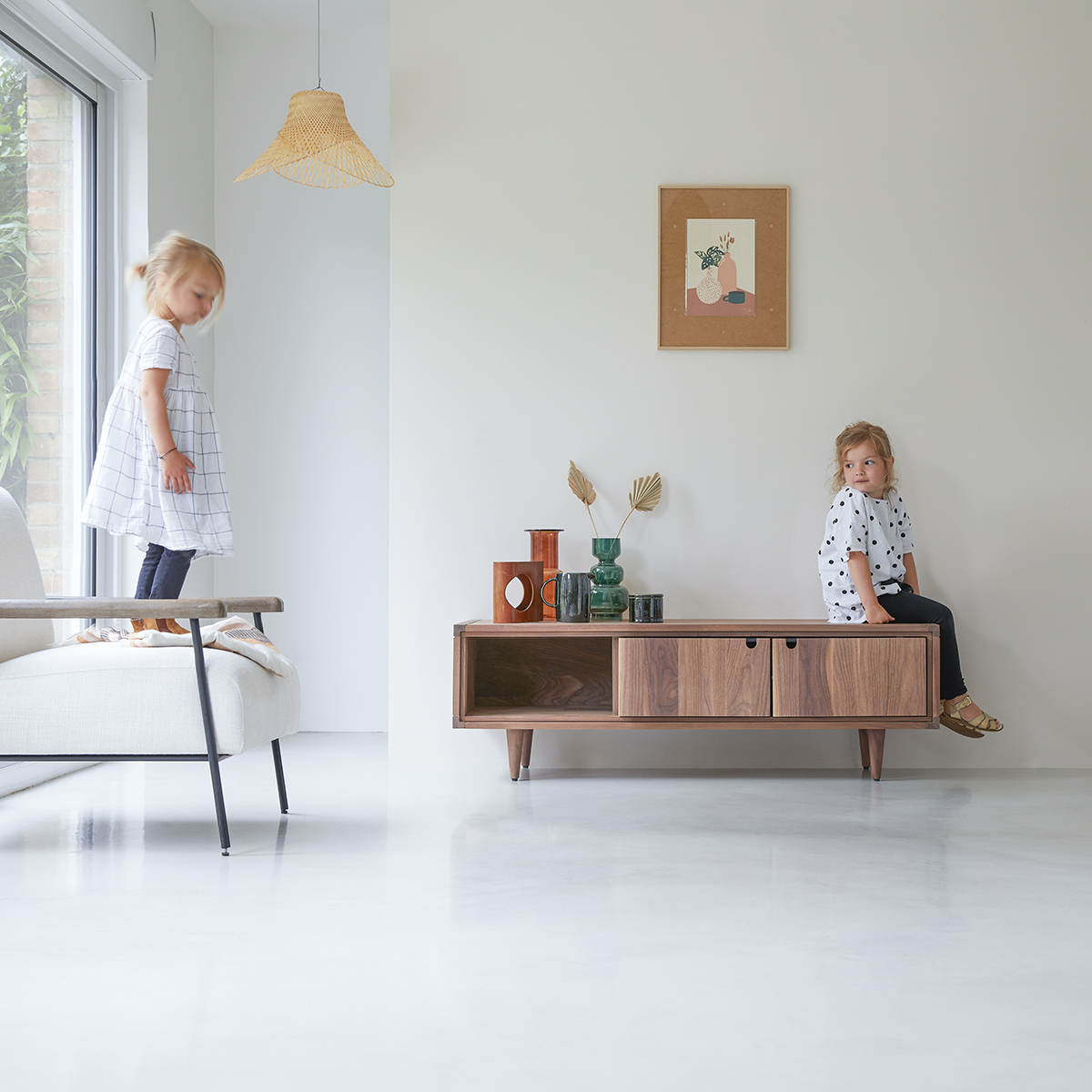Jonàk solid walnut TV Stand 140 cm Jonàk solid walnut TV Stand 140 cm