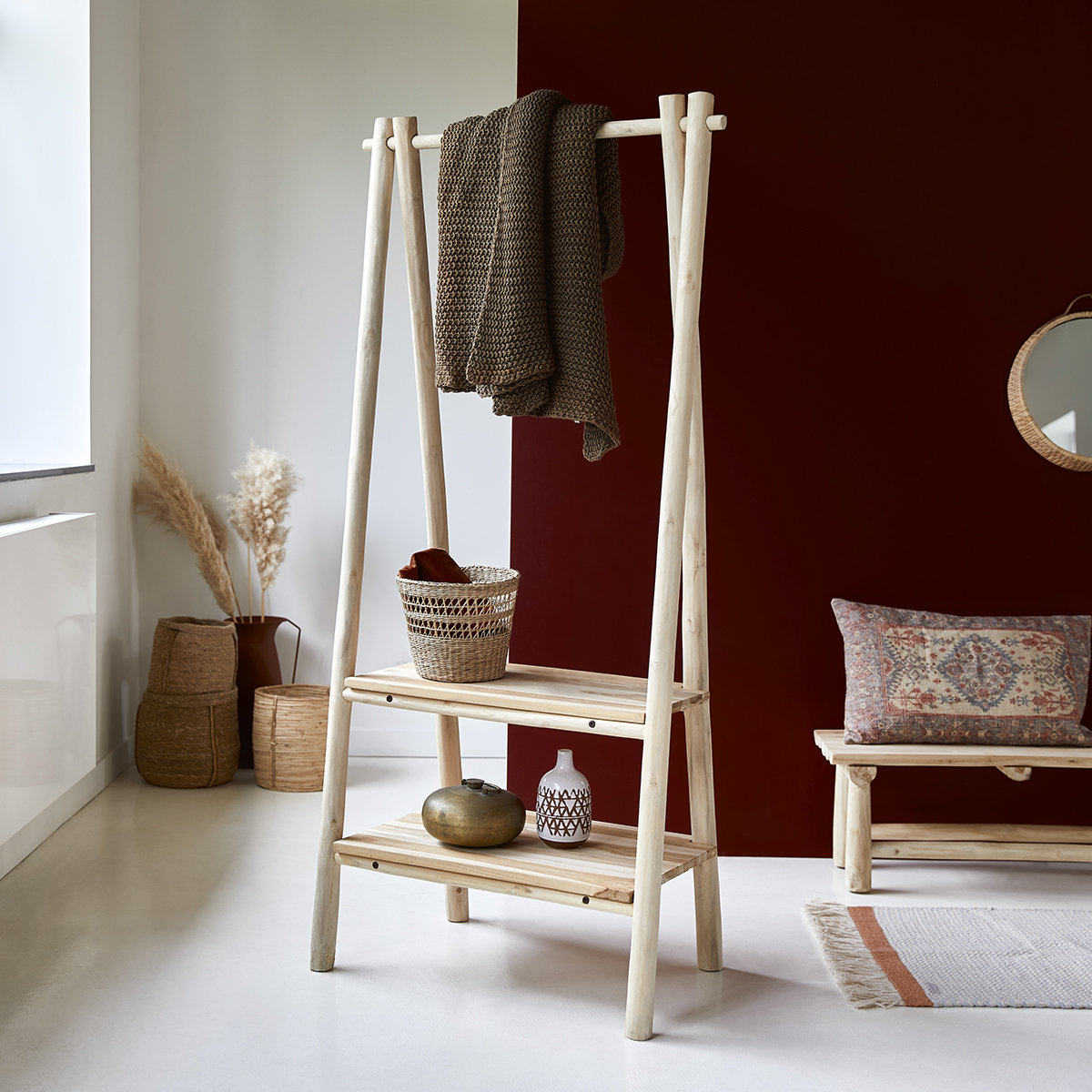 Kilim solid teak Linen rack Kilim solid teak Linen rack