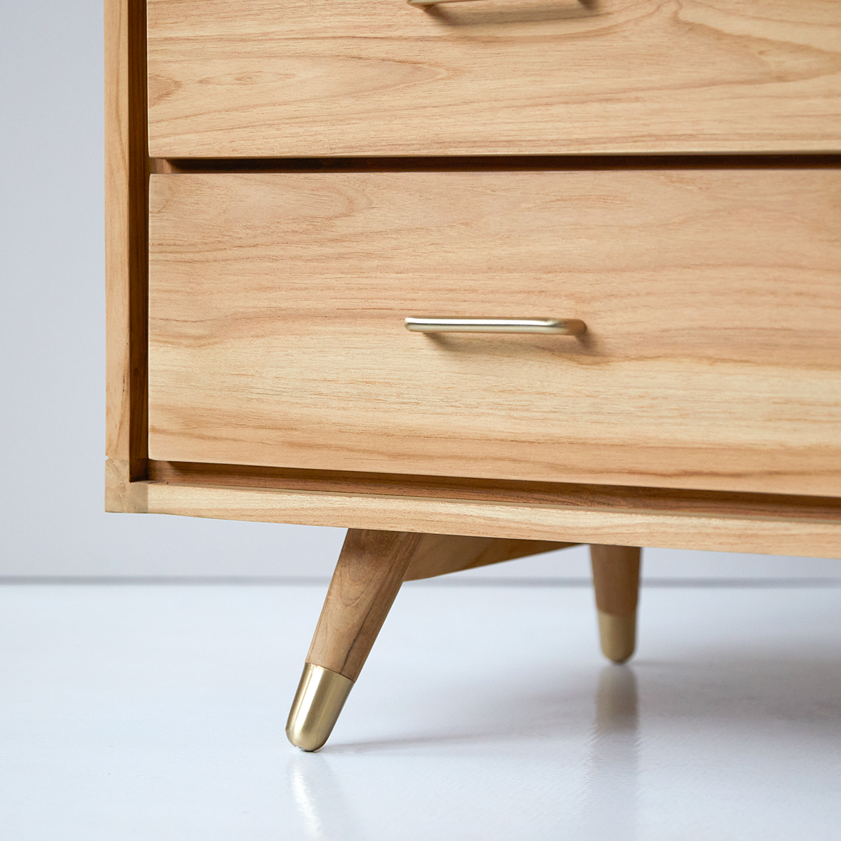 Kort solid teak Chest of drawers Kort solid teak Chest of drawers