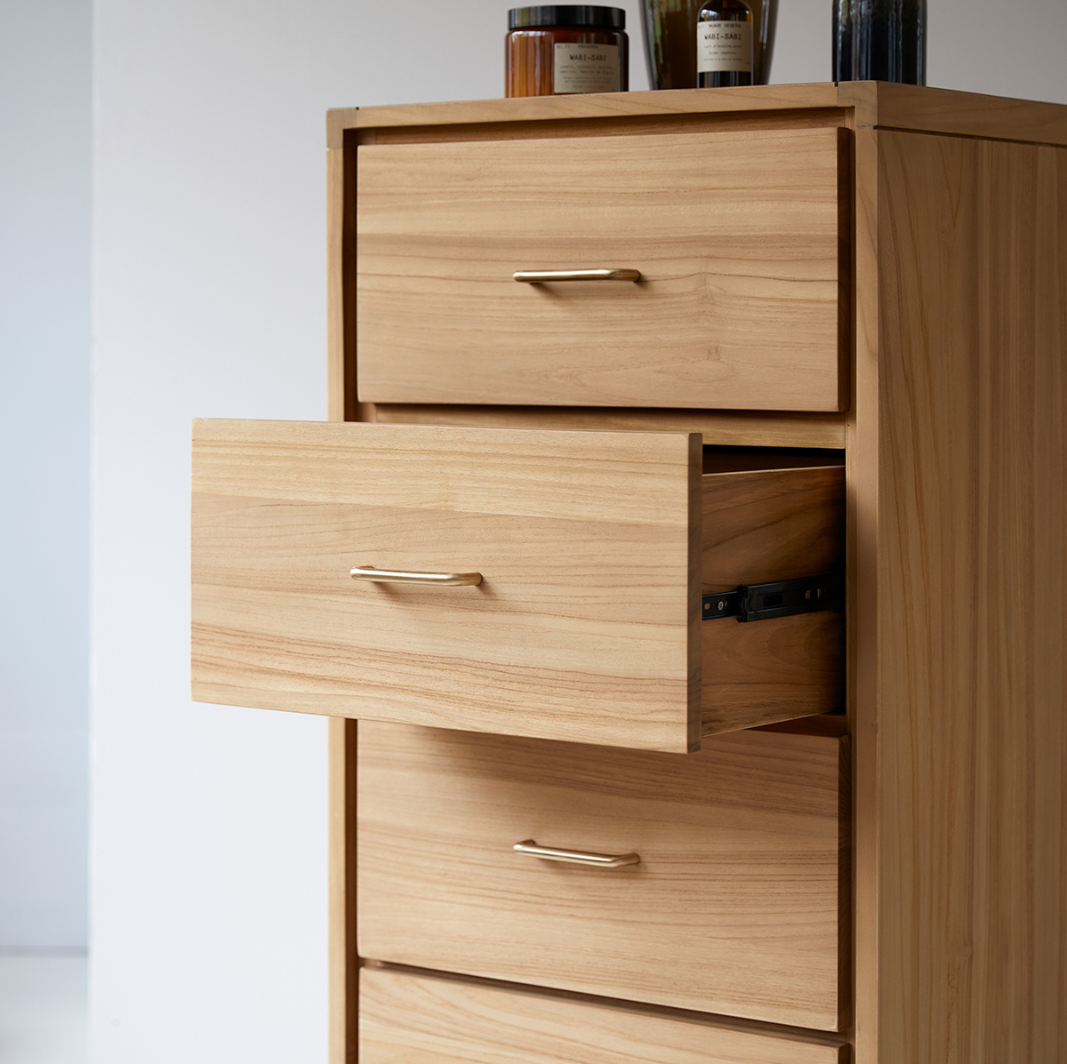 Kort solid teak small Chest of drawers Kort solid teak small Chest of drawers