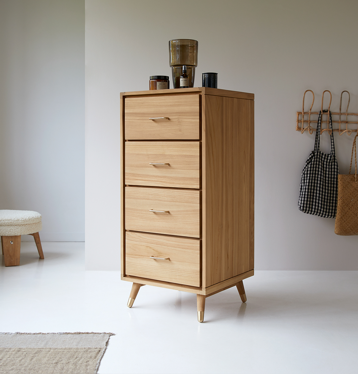 Kort solid teak small Chest of drawers Kort solid teak small Chest of drawers