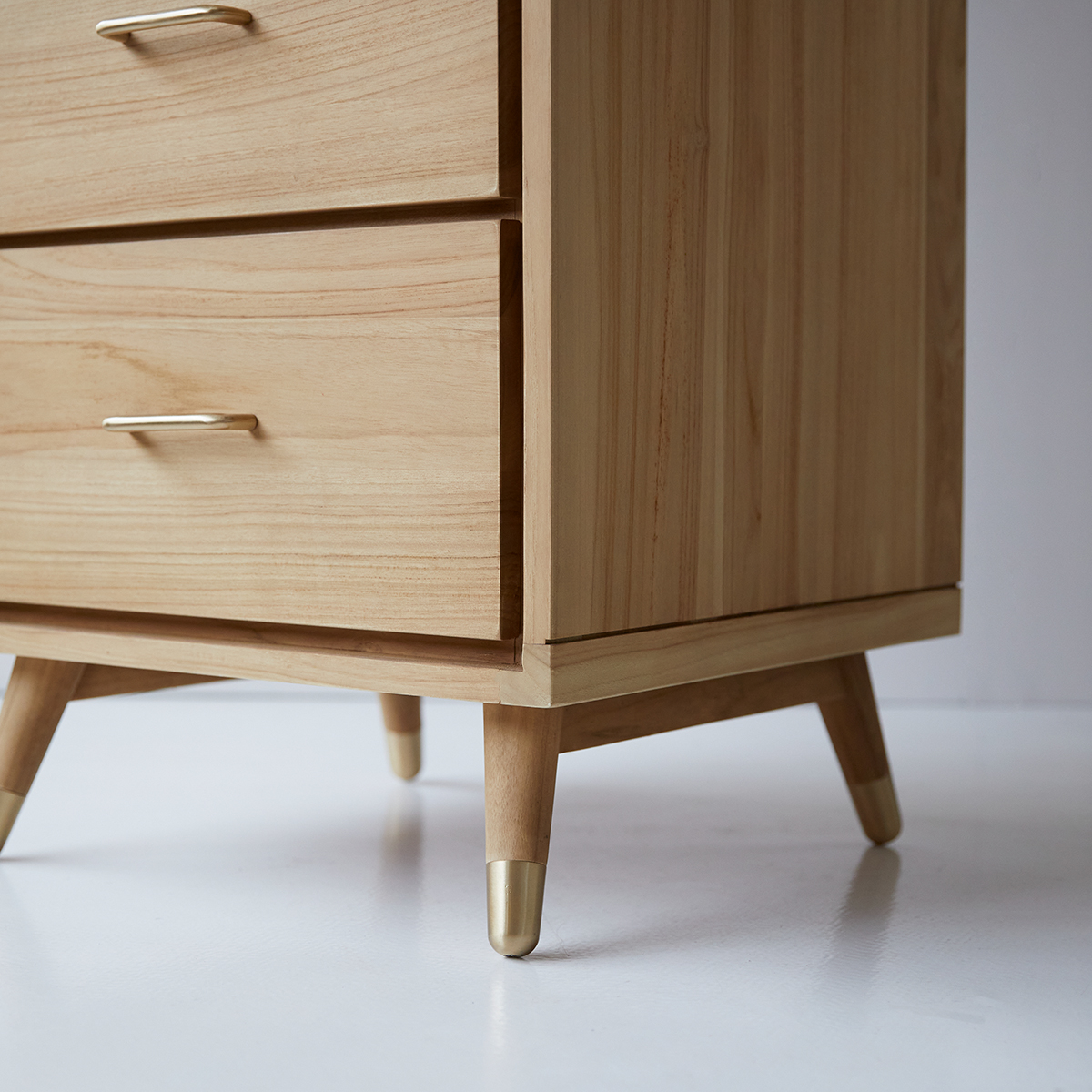 Kort solid teak small Chest of drawers Kort solid teak small Chest of drawers