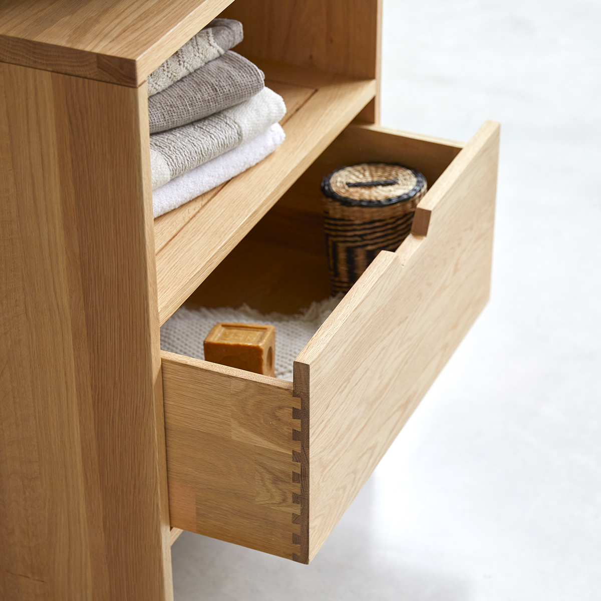 Kwarto solid oak vanity cabinet 60 Kwarto solid oak vanity cabinet 60