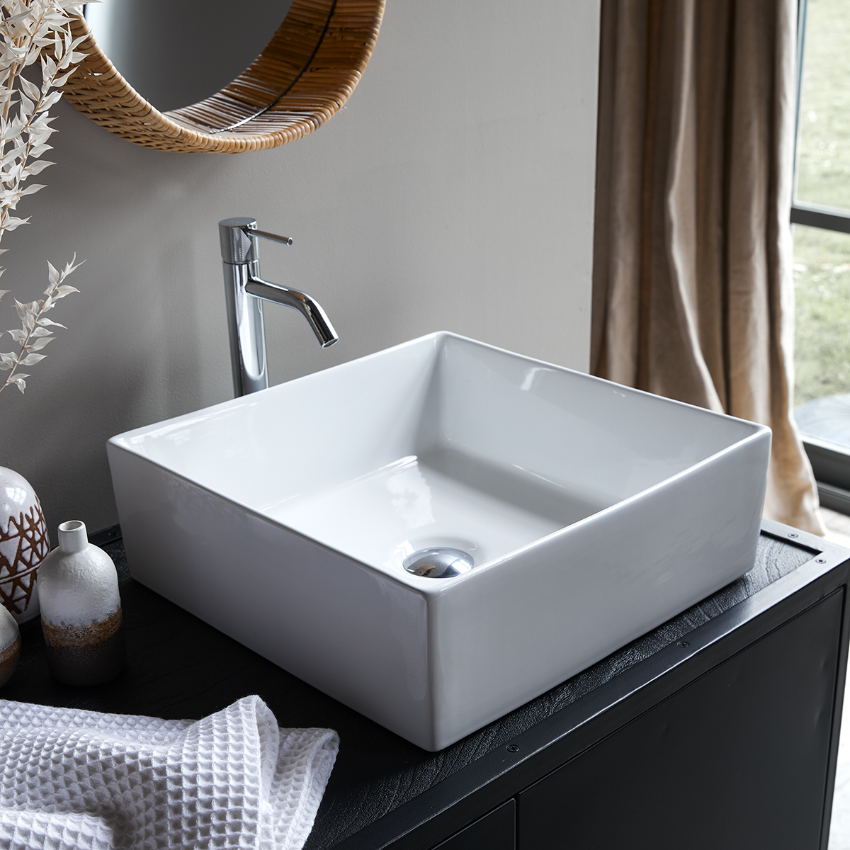 Lada ceramic basin Lada ceramic basin