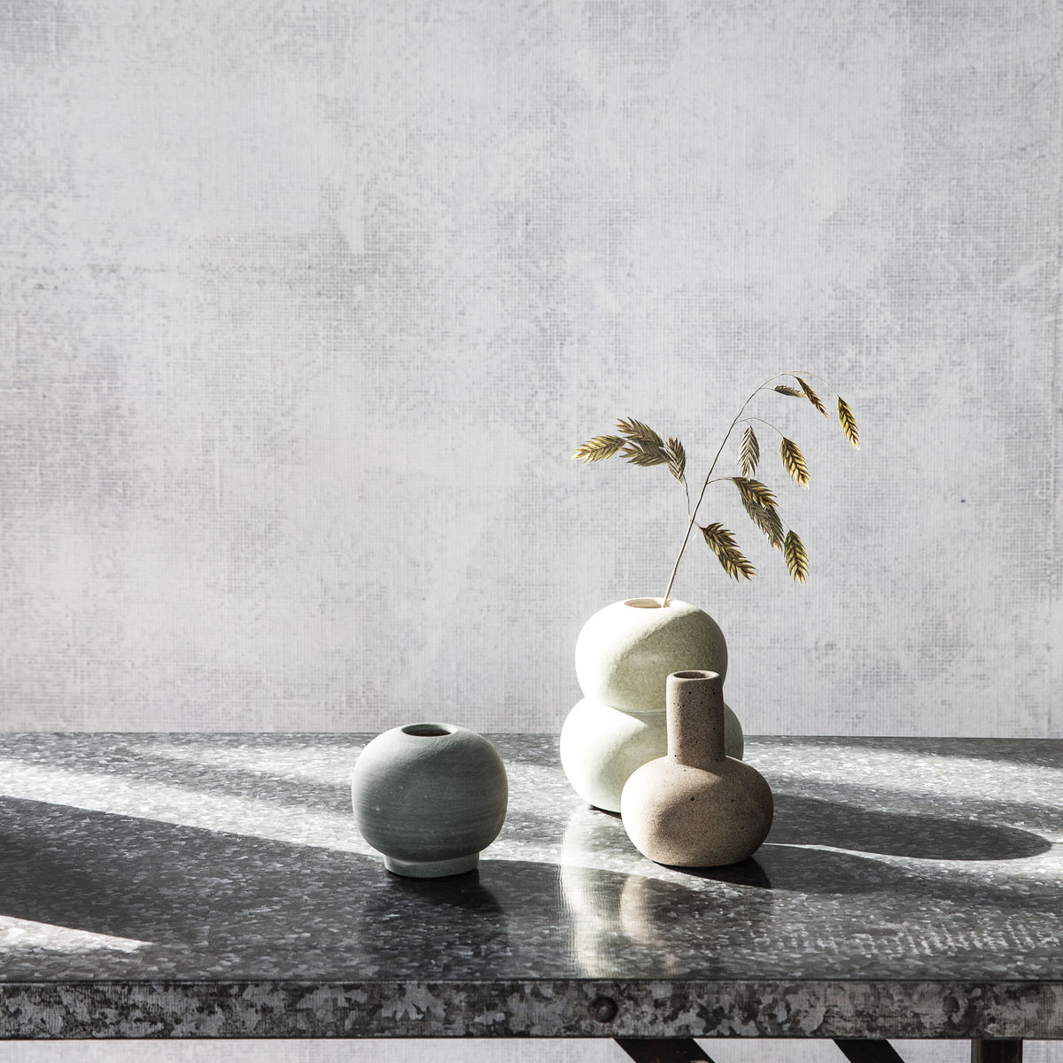 Le Vase Abel dusty green Le Vase Abel dusty green