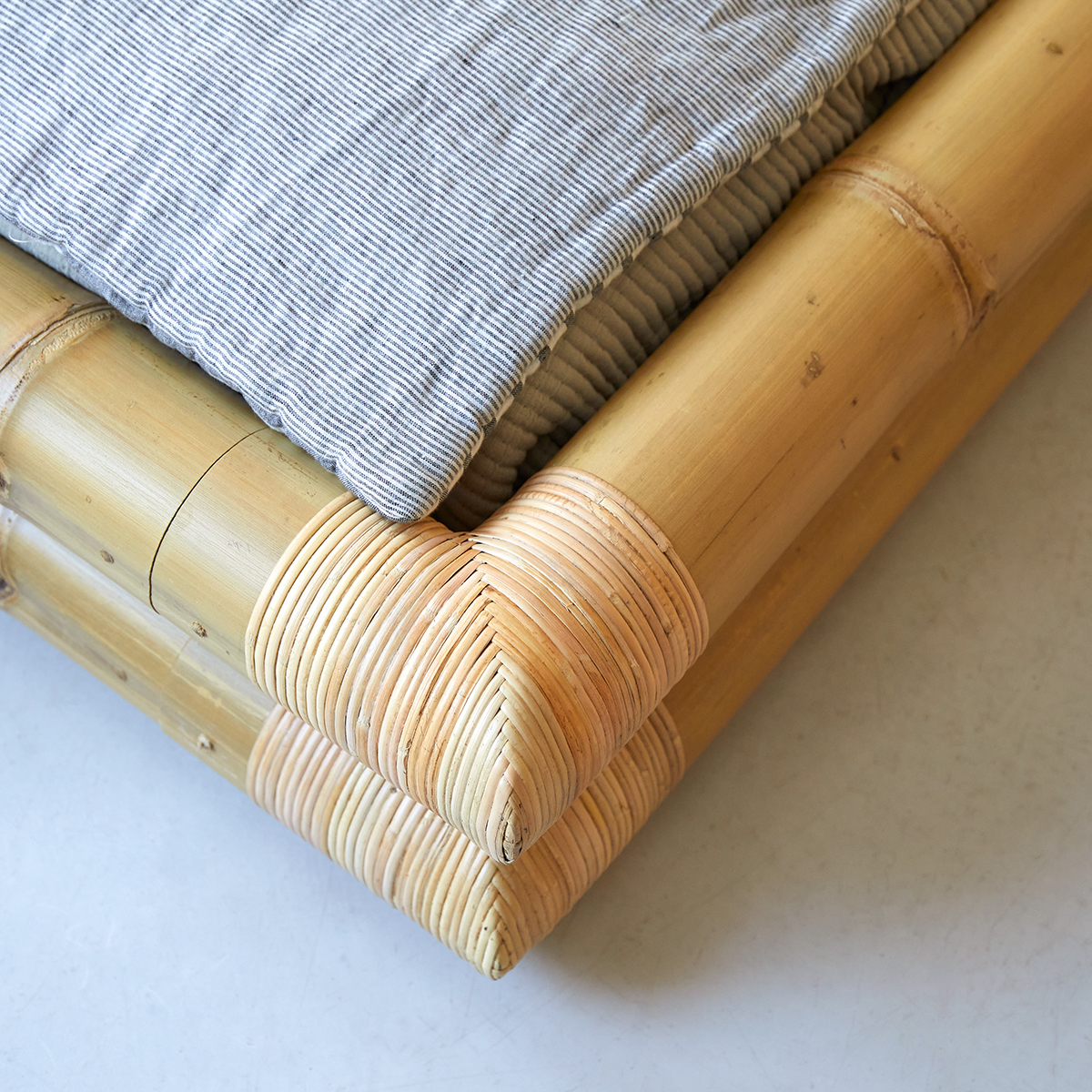 Lit Simple En Bambou 90 X 190 Cm Meubles Pour La Chambre Tikamoon Lit Simple En Bambou 90 X 190 Cm Meubles Pour La Chambre Tikamoon