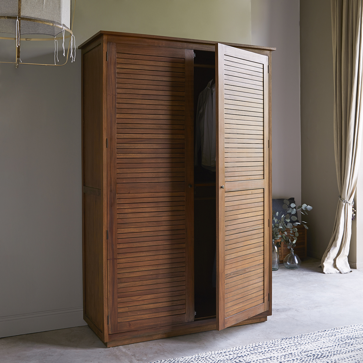 Loggia solid mahogany Cupboard 220 Loggia solid mahogany Cupboard 220