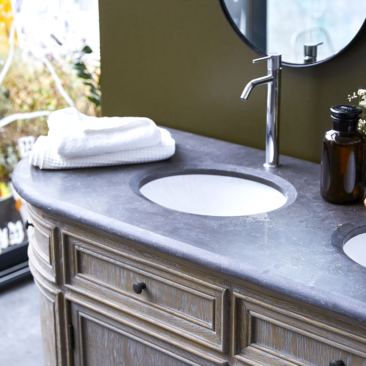 Louise Oak and stone Vanity Cabinet 180 Louise Oak and stone Vanity Cabinet 180