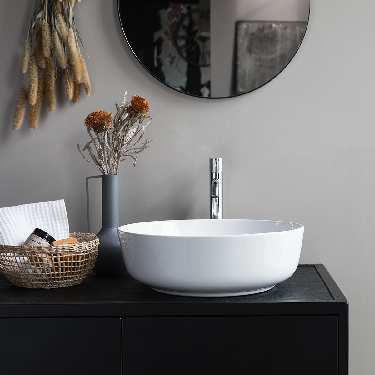 Luna ceramic basin Luna ceramic basin