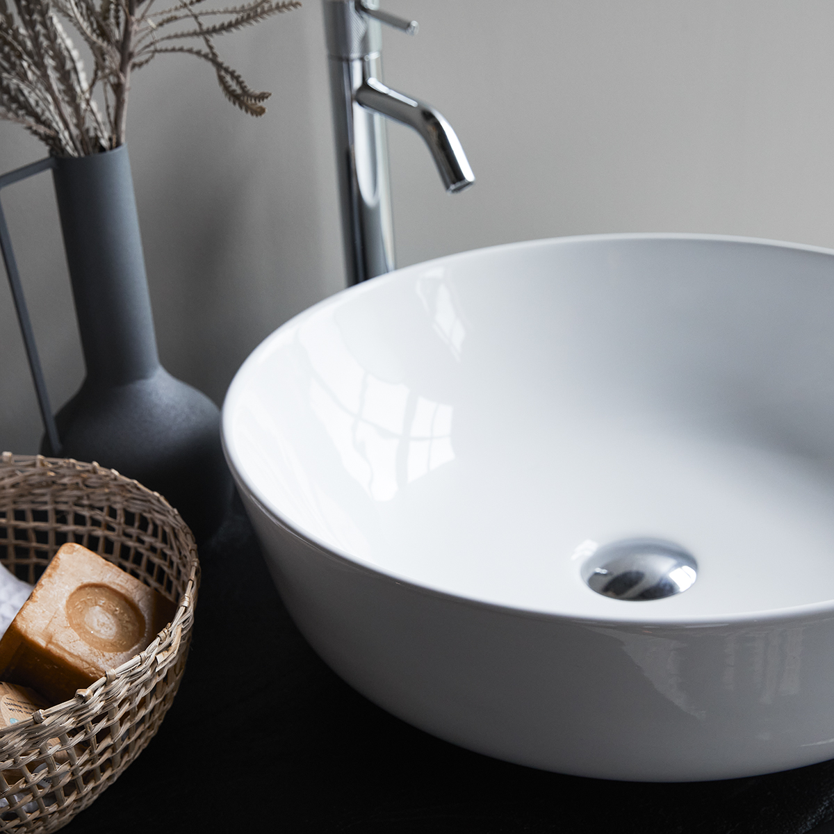Luna ceramic Washbasin Luna ceramic Washbasin