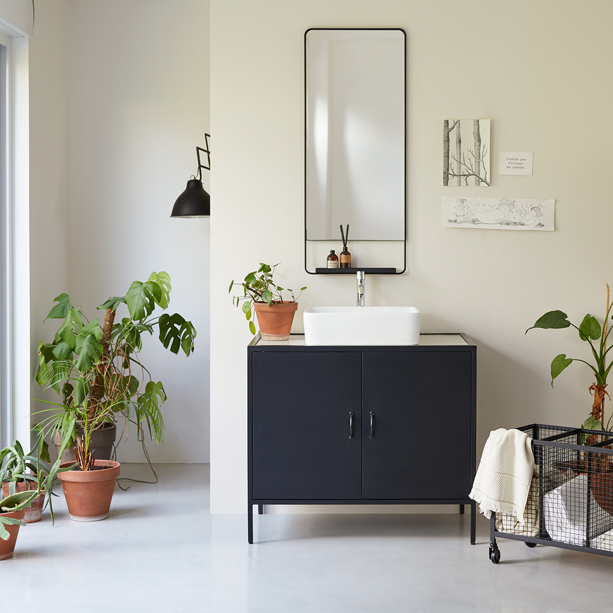 Meuble de salle de bain métal et terrazzo 90 Lizzie Meuble de salle de bain métal et terrazzo 90 Lizzie