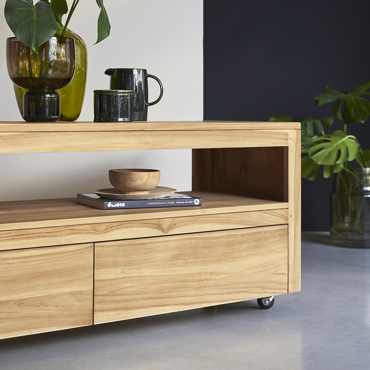 Meuble TV en teck massif Anoa 140 cm Meuble TV en teck massif Anoa 140 cm