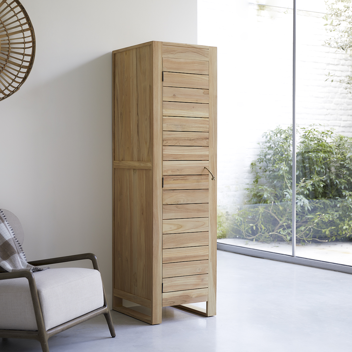 Minimalys solid teak single storage Wardrobe Minimalys solid teak single storage Wardrobe