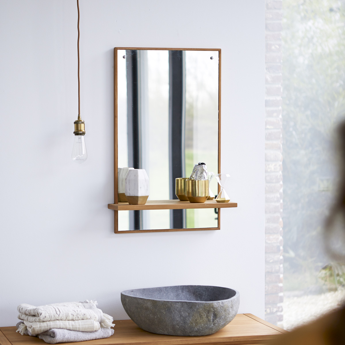 Miroir en teck Galyno 75x45 Miroir en teck Galyno 75x45