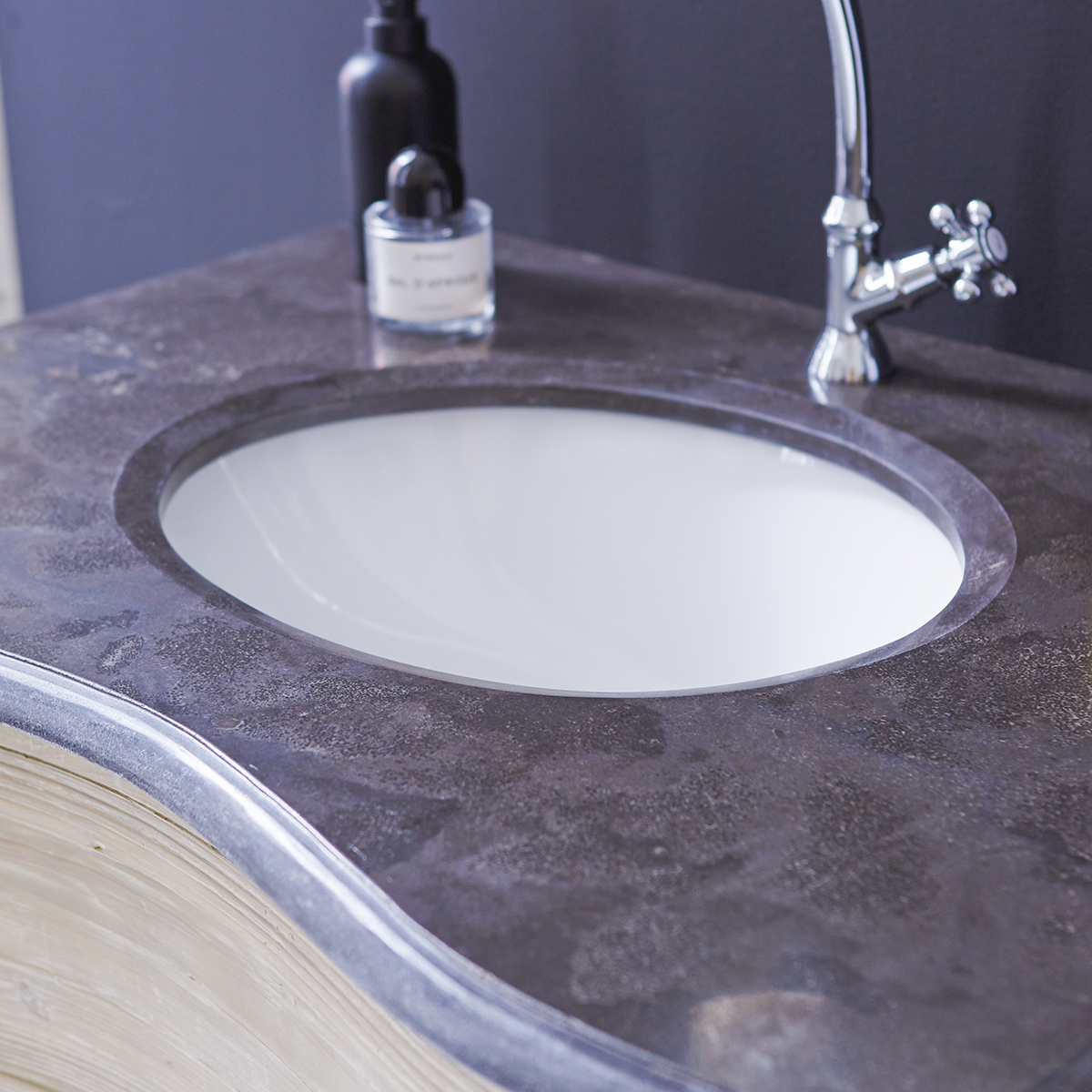 Mueble de baño de pino con lavabo de piedra 90 Hermione Mueble de baño de pino con lavabo de piedra 90 Hermione